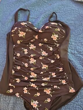 Floral Sweetheart One-Piece Swimsuit - Betty page style 1950s